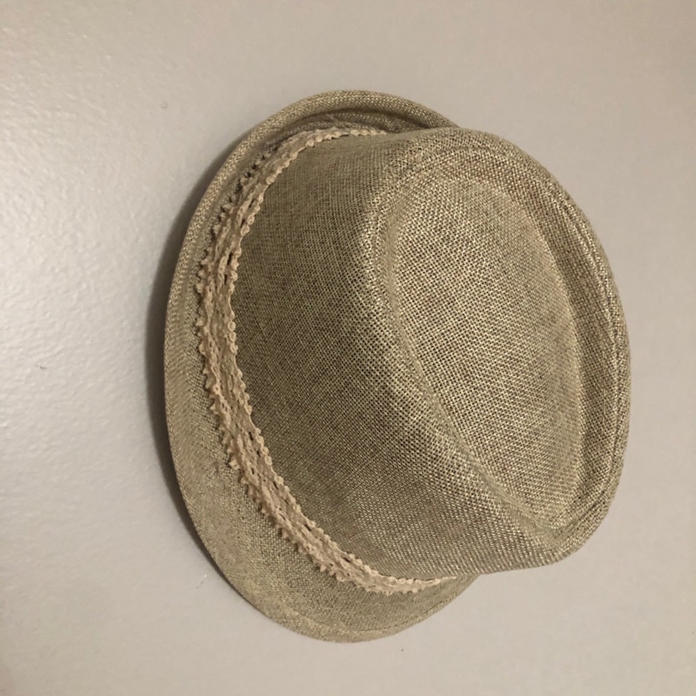 hat